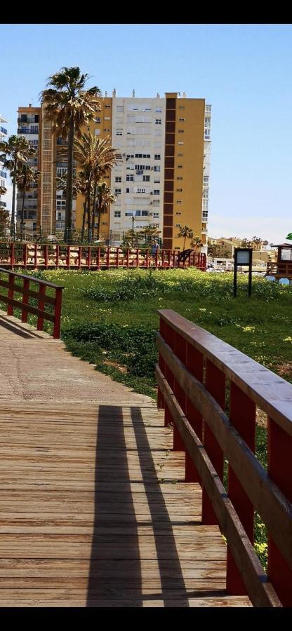 Studio On The Beach Front Apartamento Málaga Exterior foto