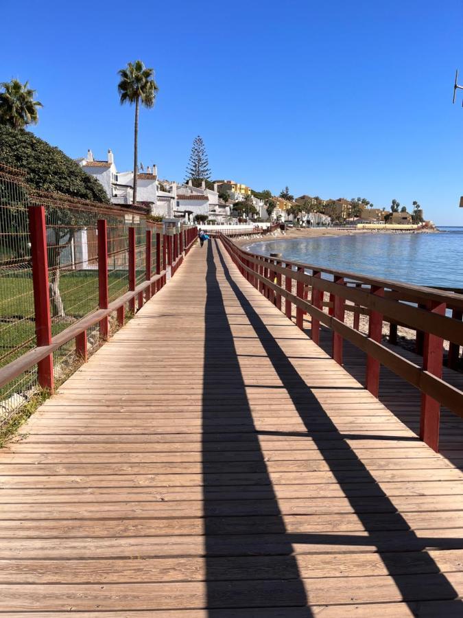 Studio On The Beach Front Málaga Exterior foto